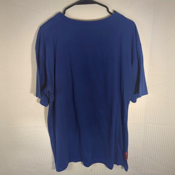 Disney Mickey and Friends Blue Graphic T Shirt Men’s Large Goofy Pluto Donald - Picture 4 of 4